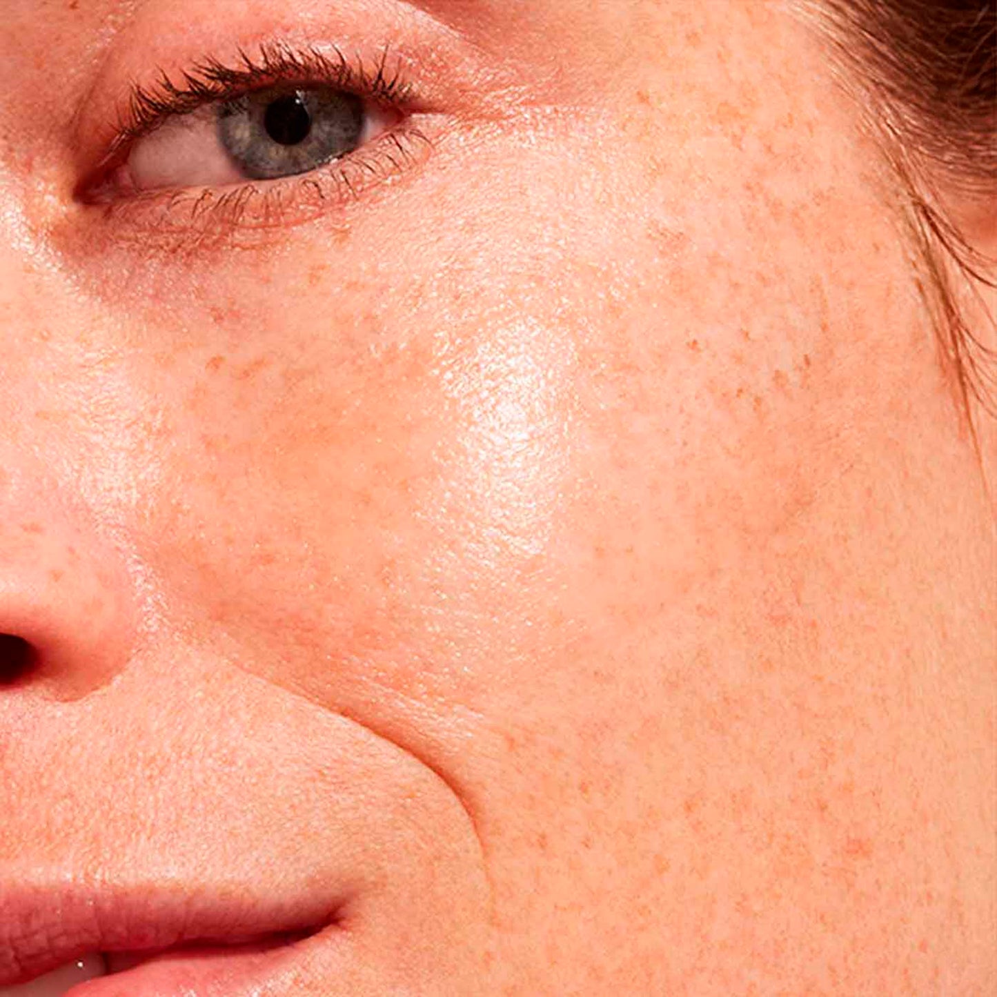 Stick Solaire Jeunesse Invisible Haute Protection SPF 50