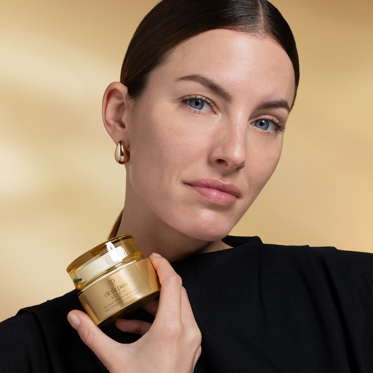 Clé de Peau Beauté Precious Gold Vitality Mask