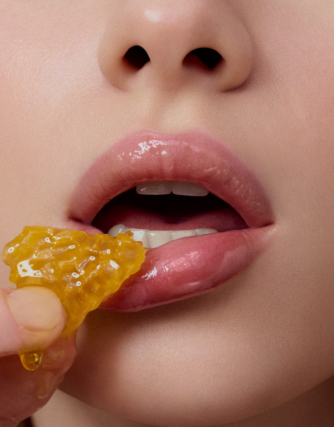 Rebeya Ola Libre - lip oil
