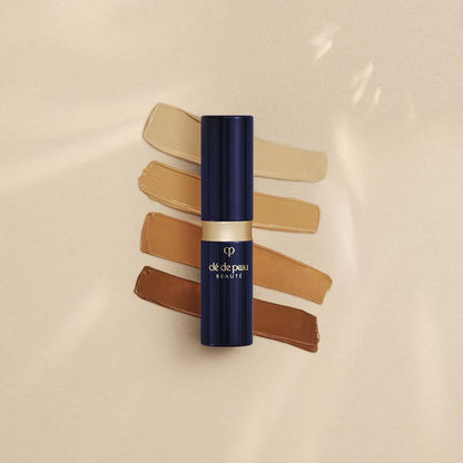 Clé de Peau Beauté Concealer