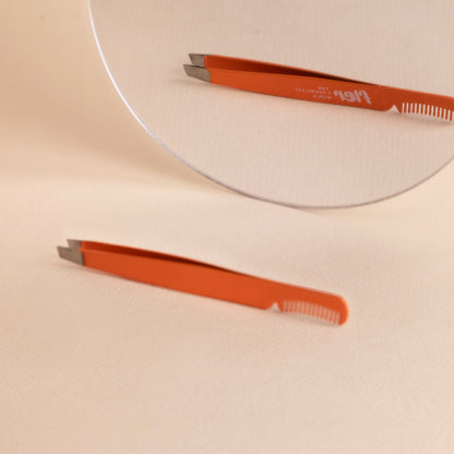 Fler Eyebrow Tweezer With Comb Orange