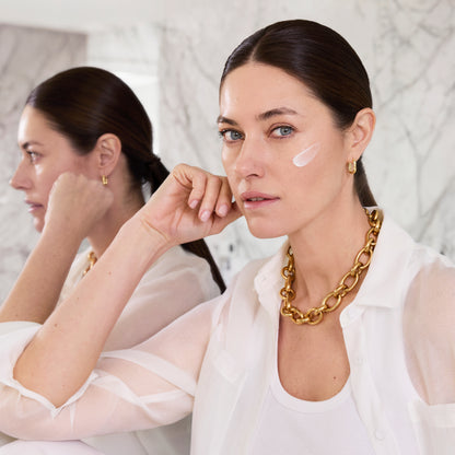 Clé de Peau Beauté Brightening Serum Supreme