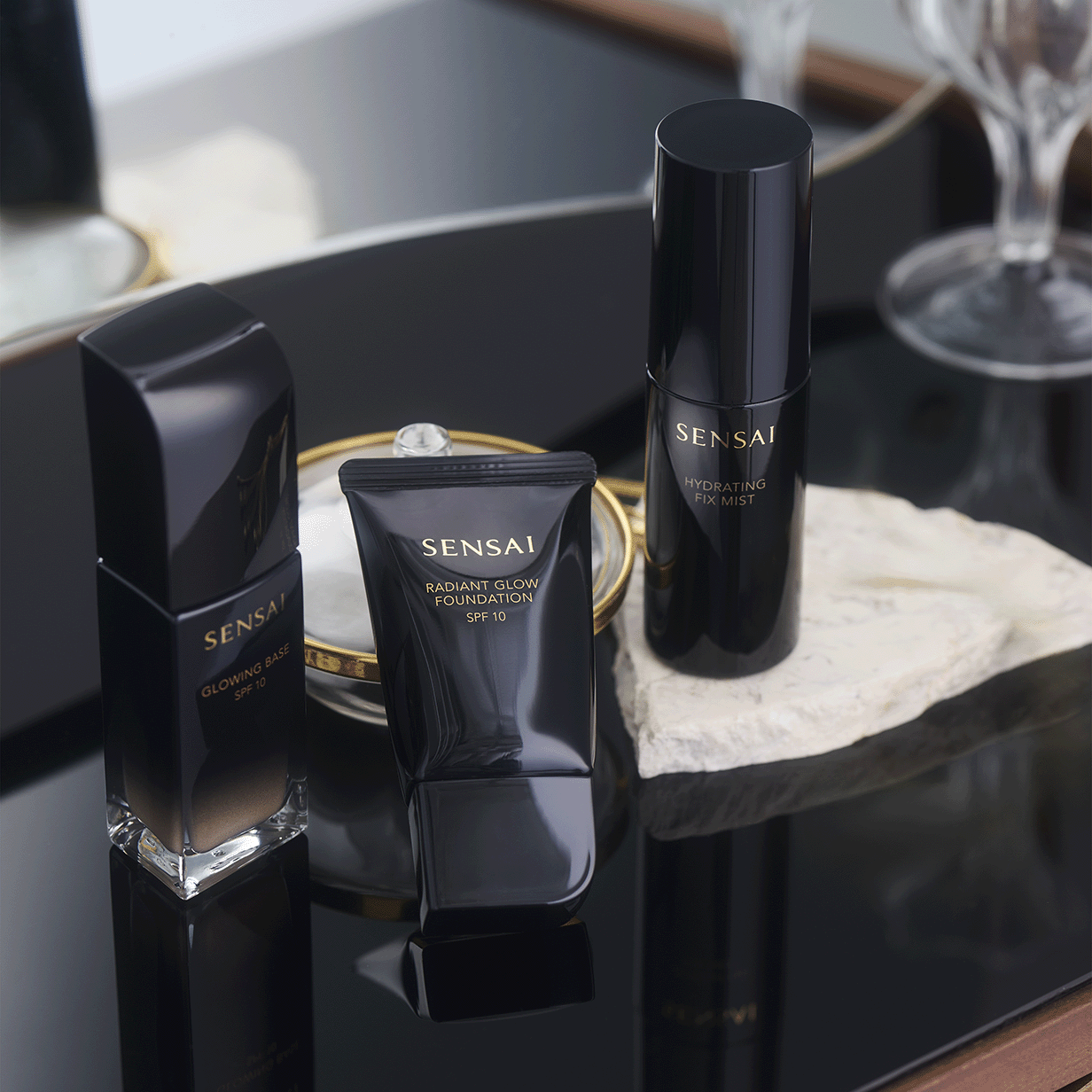 Radiant Glow Foundation SPF10