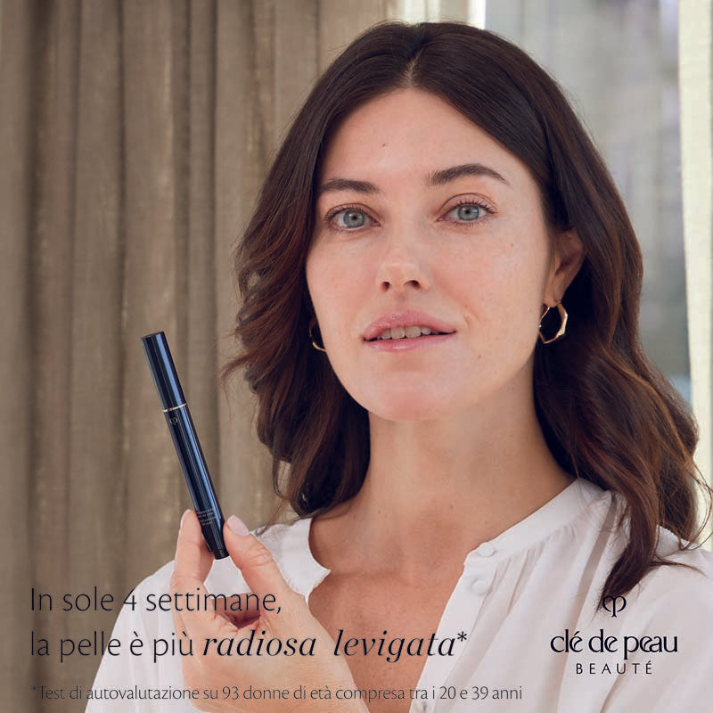 Clé de Peau Beauté Radiant Corrector For Eyes